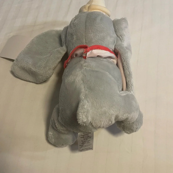 Dumbo - Picture 4 of 5